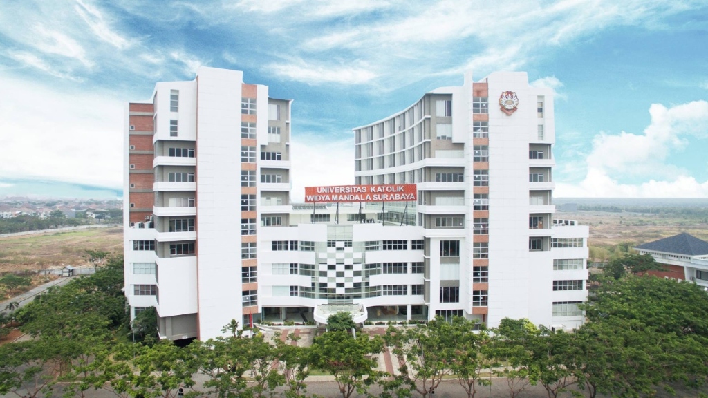 Fakultas Keperawatan UKWMS